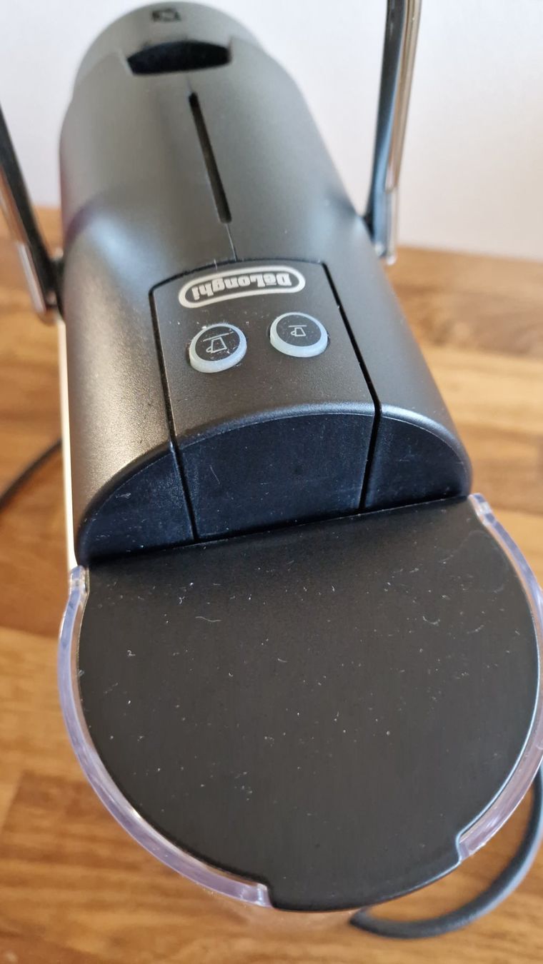 Kaffeemaschinen & Espressomaschinen: De’Longhi Nespresso Pixie EN124.S Kapselmaschine – Gebraucht aus Romanshorn von Niceflyer 6