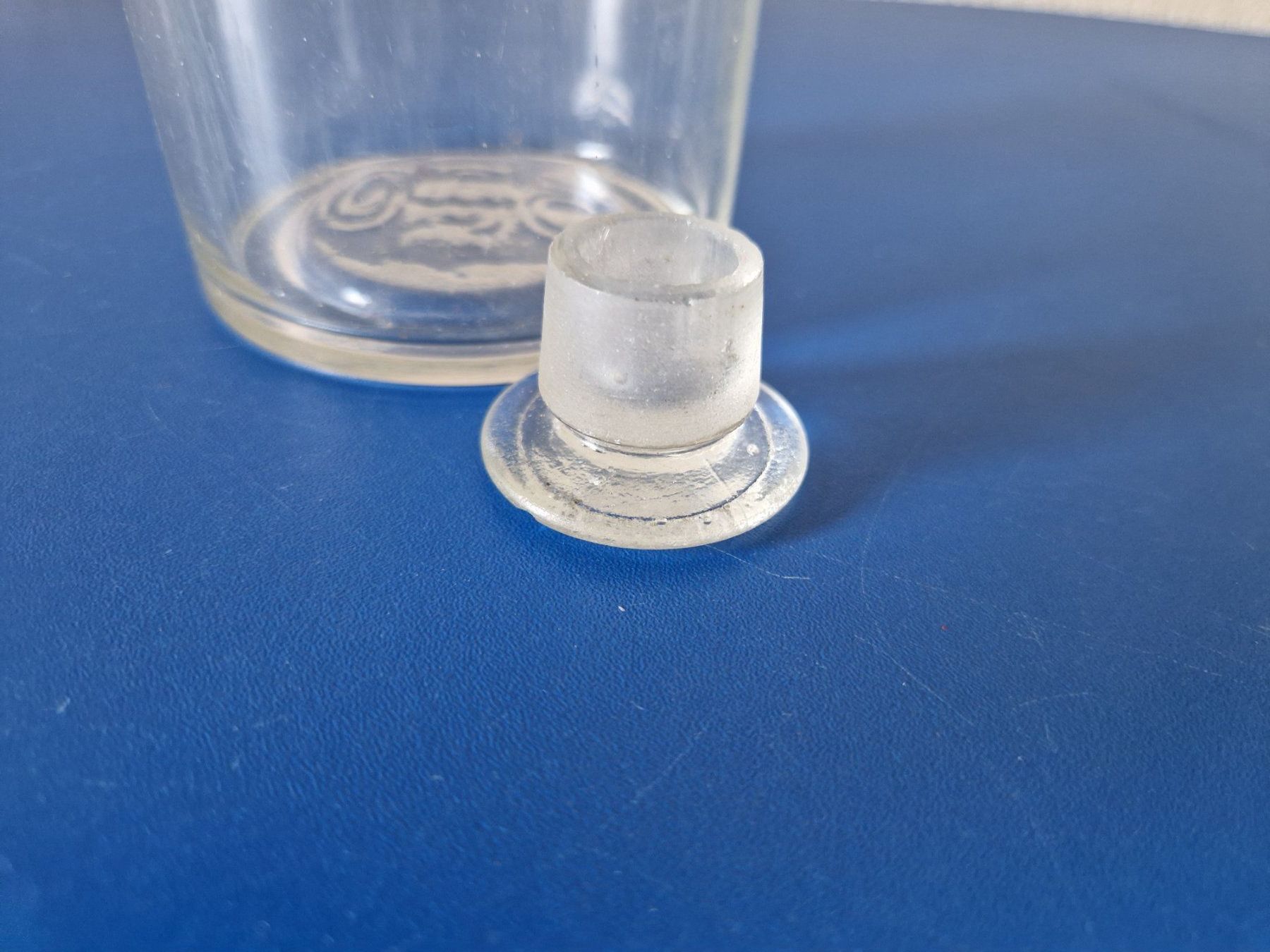 Laborzubehör: weisse Apothekerflasche mit Glasverschluss – Gebraucht aus Münchenbuchsee von Aare22 1