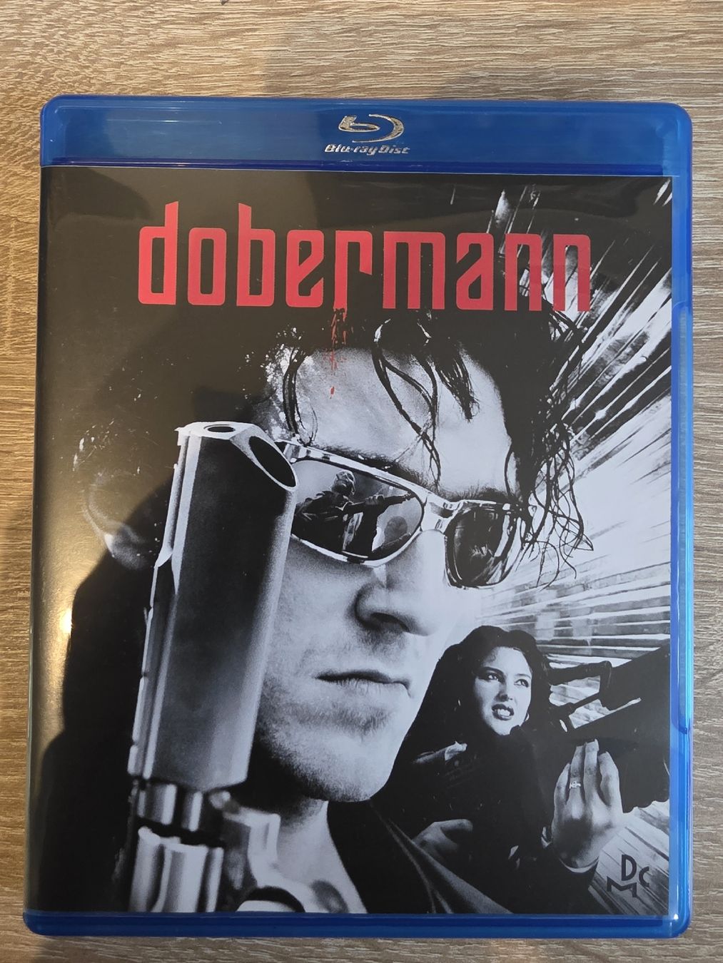 Tutti i DVDs: Dobermann - uncut - Action Klassiker – Nuovo (secondo la descrizione) da Stein AG venduto da eMODy