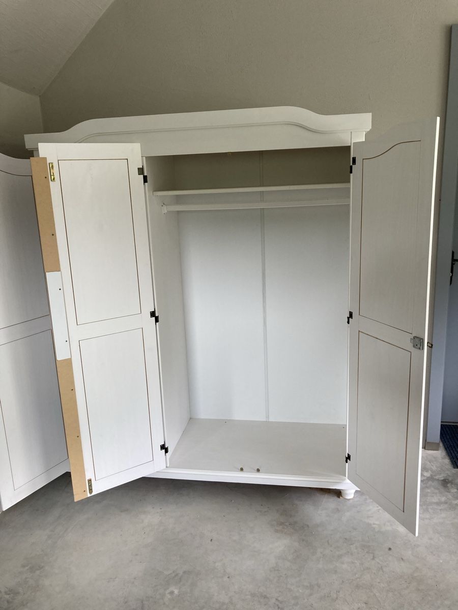 Armadi: Kleiderschrank – Usato da Luthern Bad venduto da Peter686 6