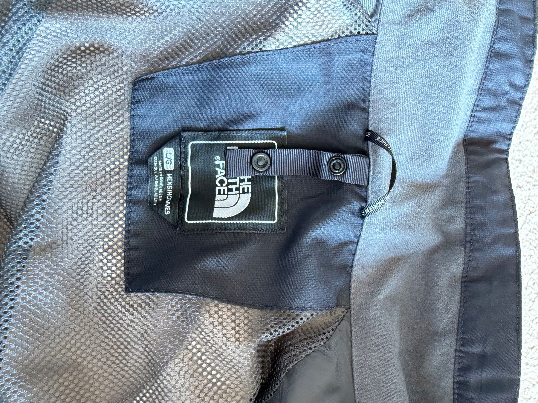 North Face Giacche: The North Face Hyvent waterproof jacket - size L/G – Usato da Zürich venduto da MariKondo 7