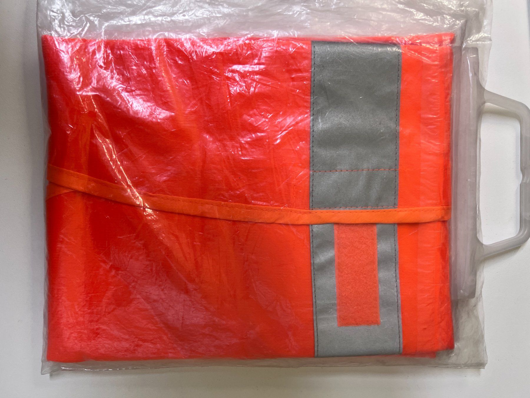 Gilets & Westen: Neue, ungebrauchte Warnweste, Grösse L, Orange, Top! – Neu und originalverpackt aus Unterengstringen von hausraus 1