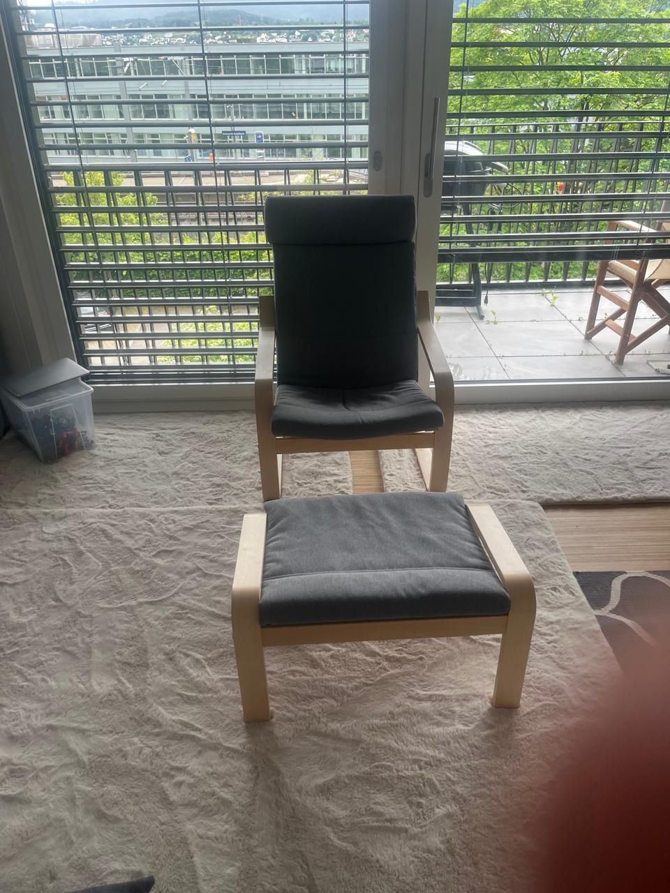 Ikea Fauteuils: Sessel und Hocker hellgrau – D'occasion à Küsnacht ZH par technopolis13