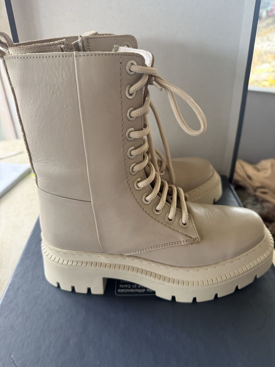 Tosca Blu Scarpe da donna: Tosca Blu Stiefelette, Gr. 37 NEU – Nuovo (secondo la descrizione) da Kreuzlingen venduto da nik_d2fj 2