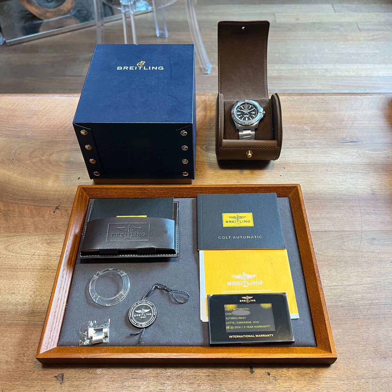 Breitling Orologi: Breitling Colt Automatic Date Black Dial Full Set A1738811 – Usato da Carouge GE venduto da Watchaser 9