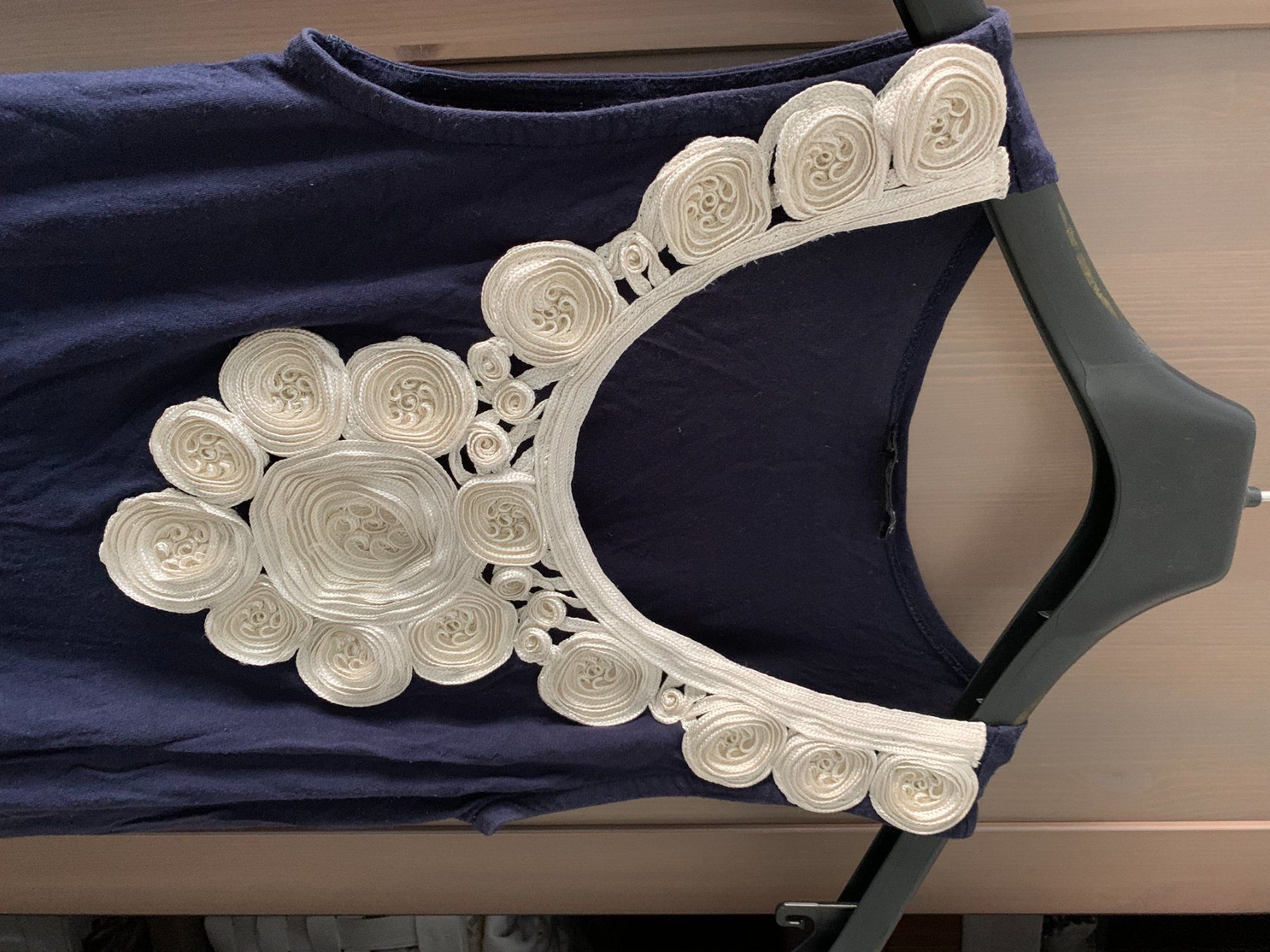 H&M T-shirt: H&M Schickes Shirt Größe M – Usato da Wolfwil venduto da Linda_Je 1