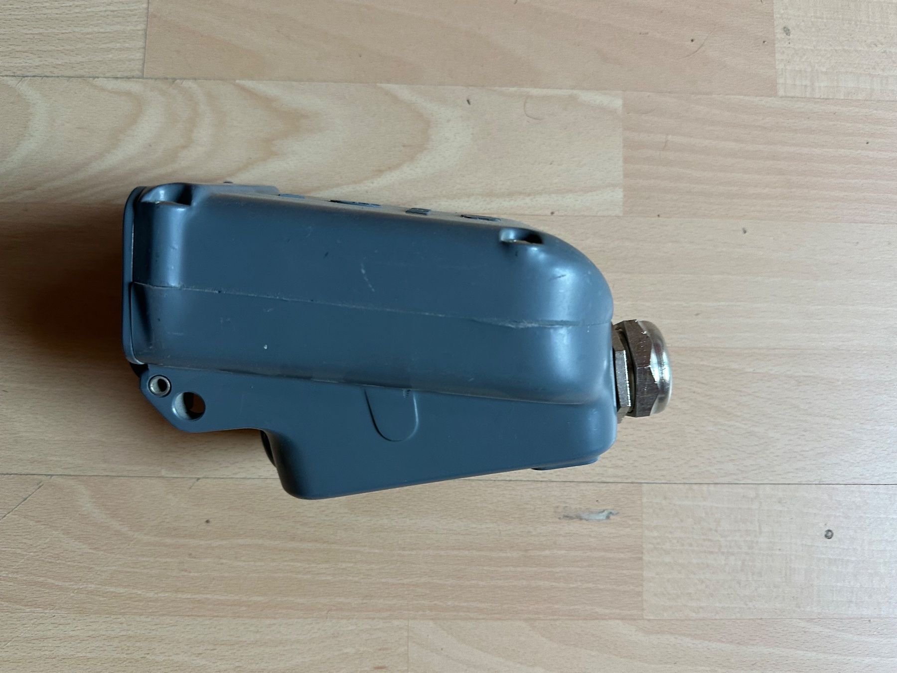 Spine: J 40/5 Polige NEUE Steckdose  Stromdose CMC – Usato da Huttwil venduto da Bolpa 7