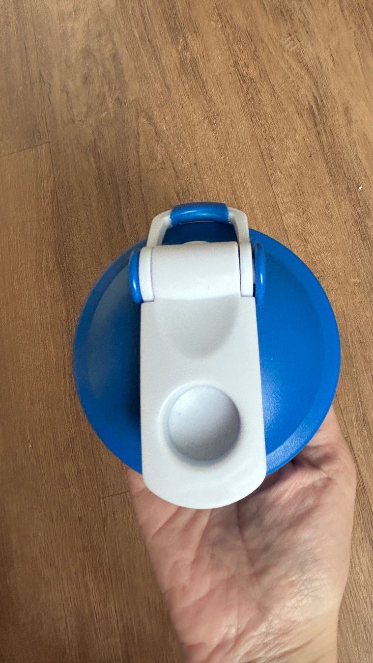Recipients et similaires: Kitchen Container Plastic Shaker Like New – Neuf (Voir description) à Genève par Noemie.wrmsi 5