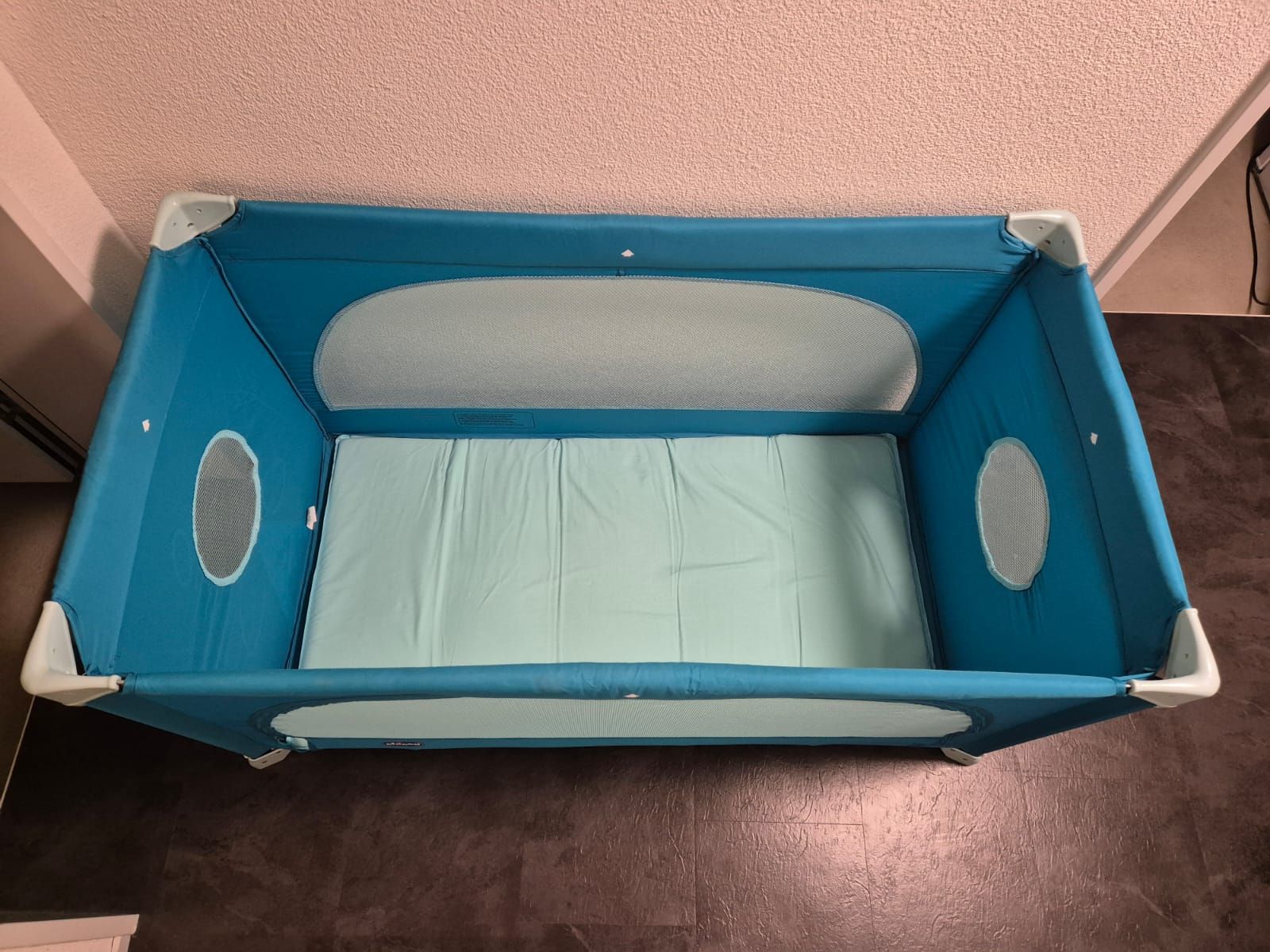 Letti: Chicco Reisebett/Laufgitter inkl. Matte – Usato da Riedt b. Erlen venduto da AndreasRohner92 3