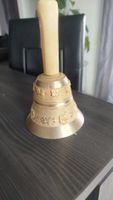 aus Hausräumung Tisch-Glocke verziert, Handgriff Holz 