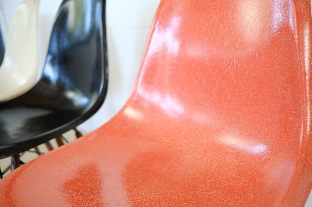 Herman Miller Sedie: Eames Fiberglas Stühle, Hermann Miller – Usato da Meinisberg venduto da atelier_TILIJA 3