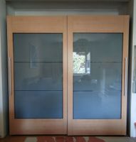 Schöner Kleiderschrank 2m – Top Zustand – sofort abholbereit