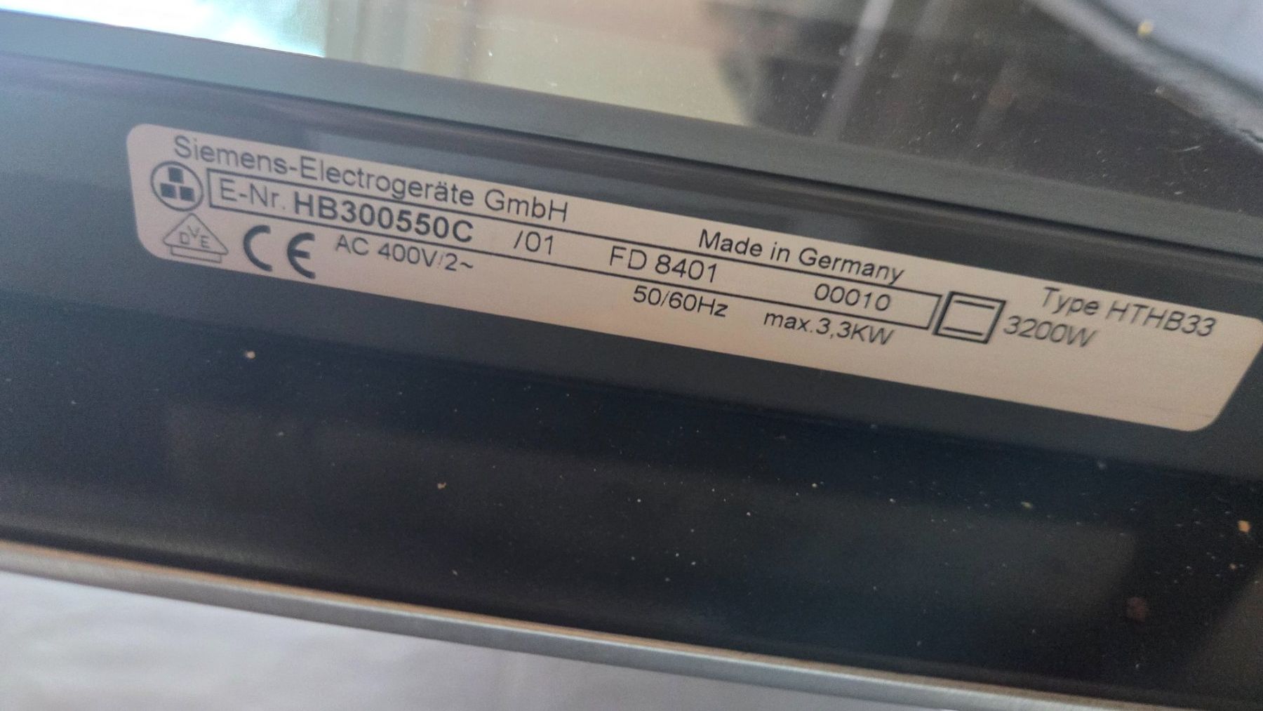 Siemens Forni: Siemens Umluftbackofen – Usato da Seon venduto da Wetwillie 1