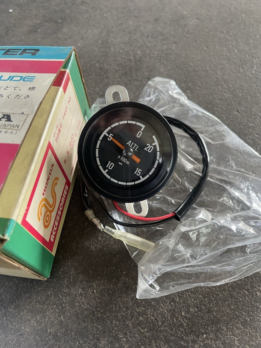 Honda Accessori per altri veicoli: Alte Honda Prelude Teile – Usato da Altbüron venduto da Garage-Bulak 3