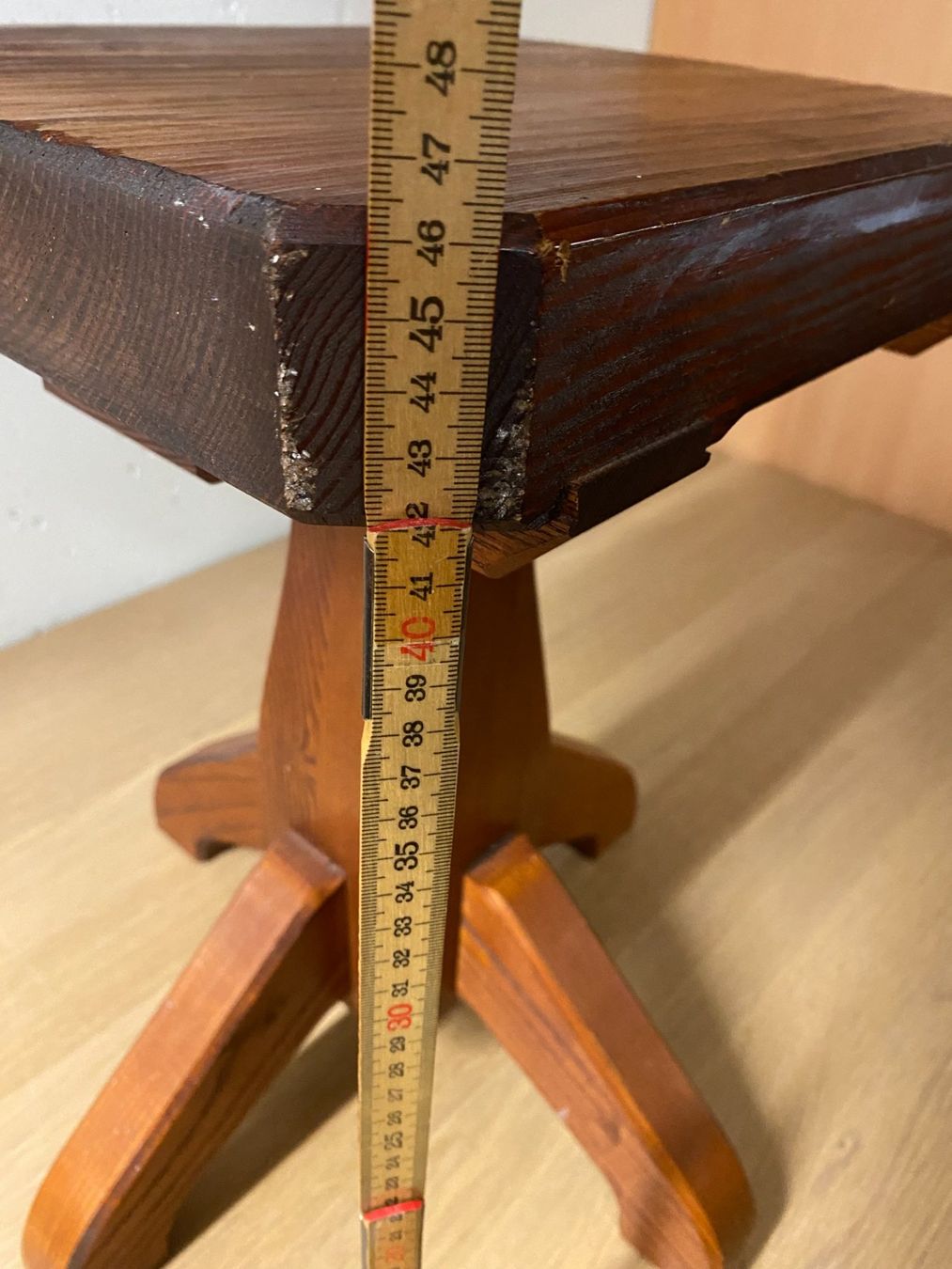 Sgabelli: Holzhocker robust – Usato da Unterterzen venduto da bac_287t 3