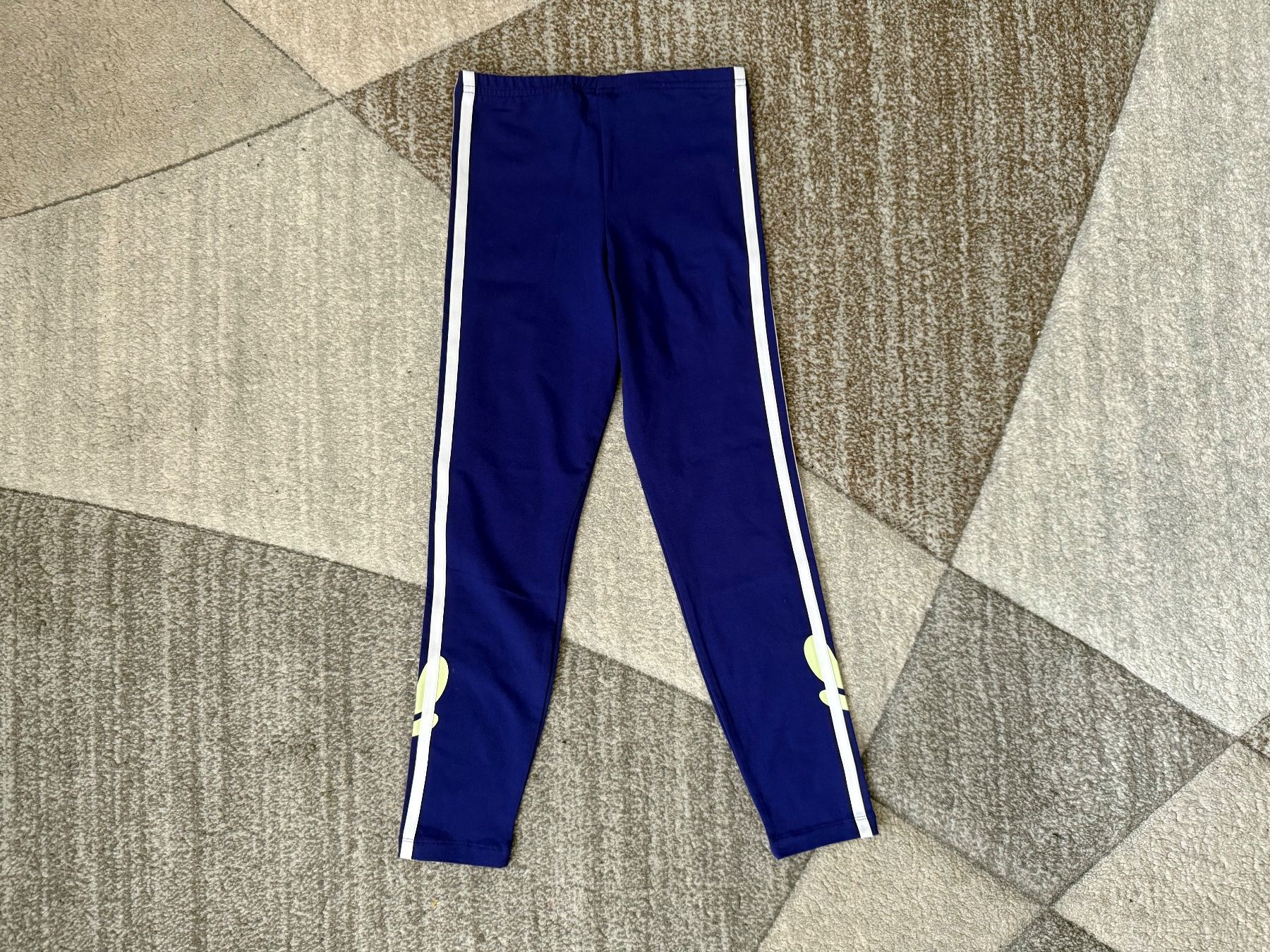 Calze & Collant: Leggins Adidas Gr. 140 – Nuovo e nell'imballaggio originale da Zürich venduto da makmakmak 2