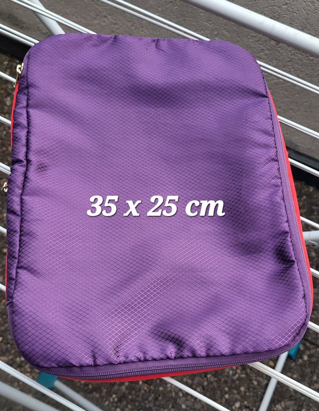 Taschen für Damen: Sacs pour vêtements pliés – Gebraucht aus Fribourg von VictoriaShop7 2
