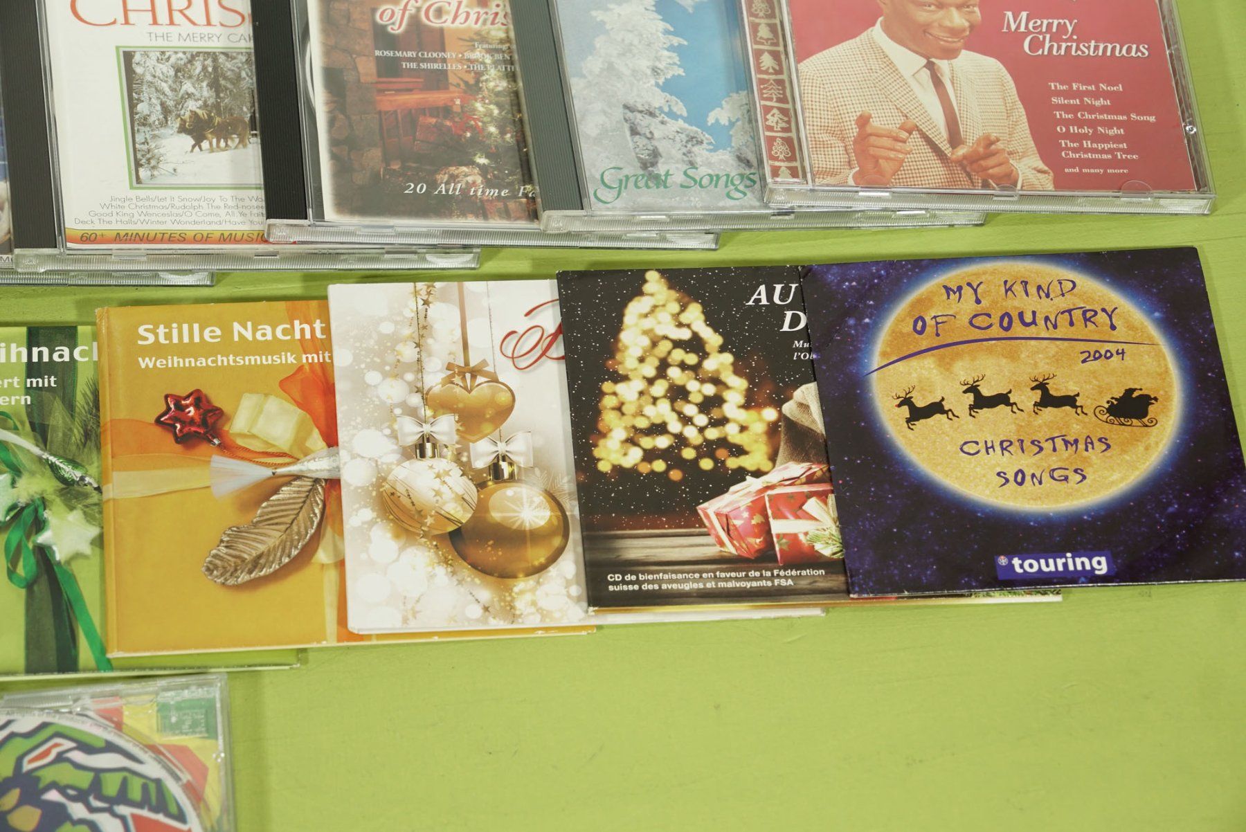 CD: 37 verschiedene Weihnachts CD's aller Art – Usato da Meggen venduto da Brockitare 8