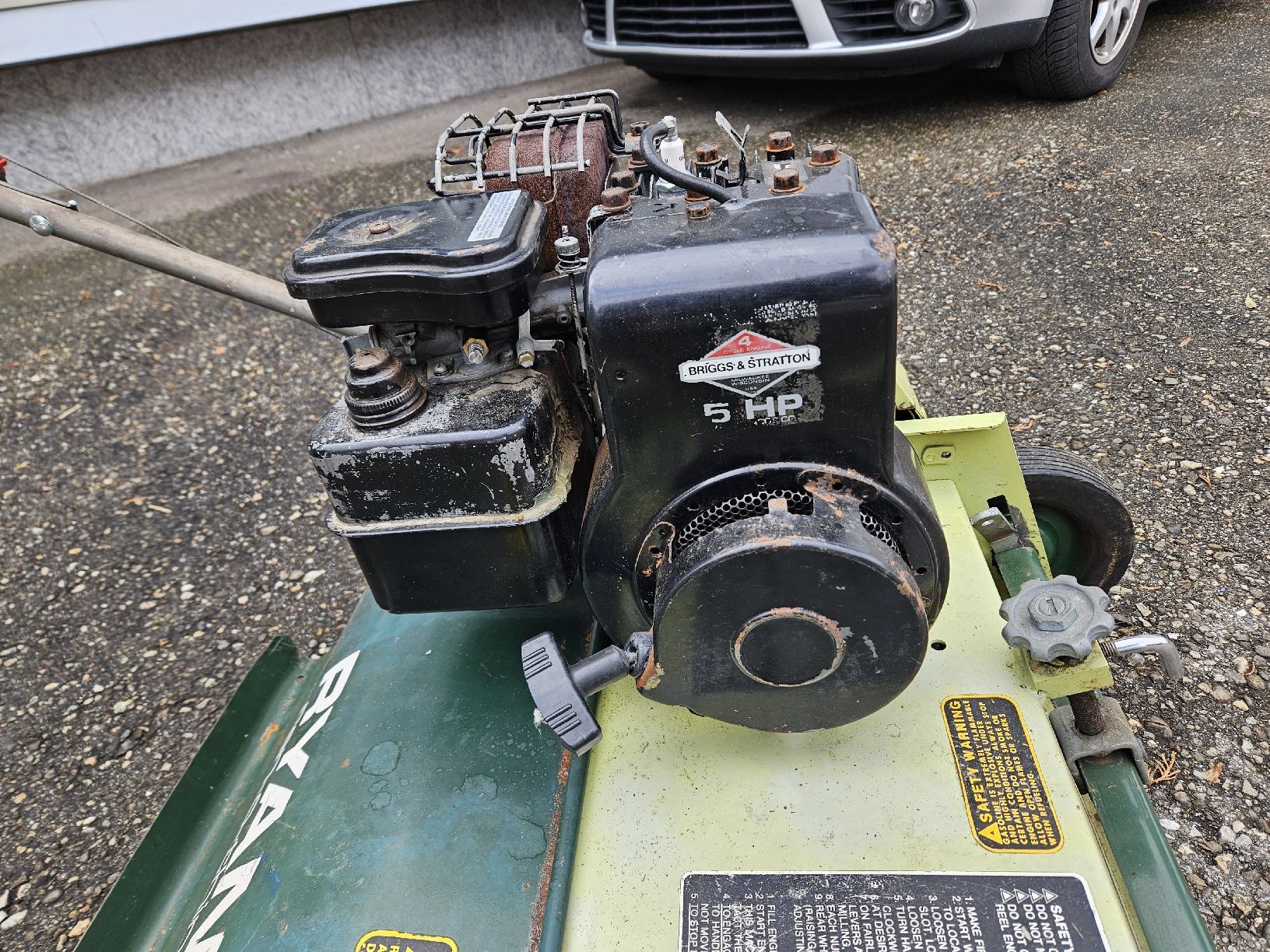 Attrezzi per la lavorazione del suolo: Ryan Rasenlüfter / Vertikutierer Briggs&Stratton 5 PS – Usato da Oberburg venduto da znas 2