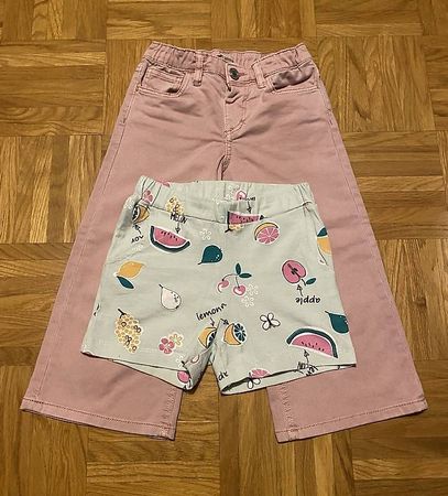 Lot 4 pièces fille taille: 104 cm en excellent état