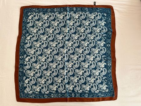 Scarf -Neu