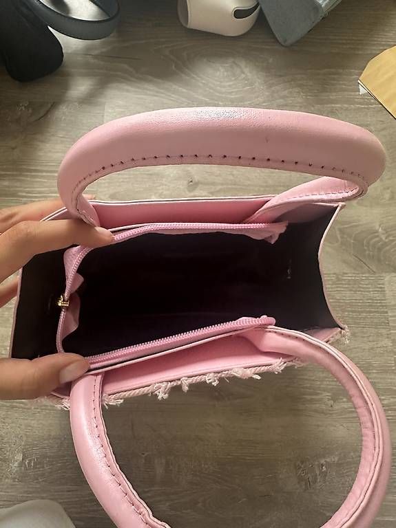 Borse da donna: Rosa Handtasche – Usato da Spreitenbach venduto da Sabrina.dc 2