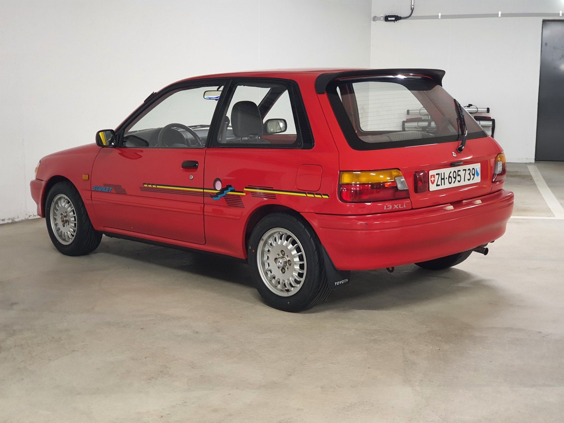 Toyota Automobili: Toyota Starlet 1.3 xli – Usato da zürich venduto da val_yr8v 1