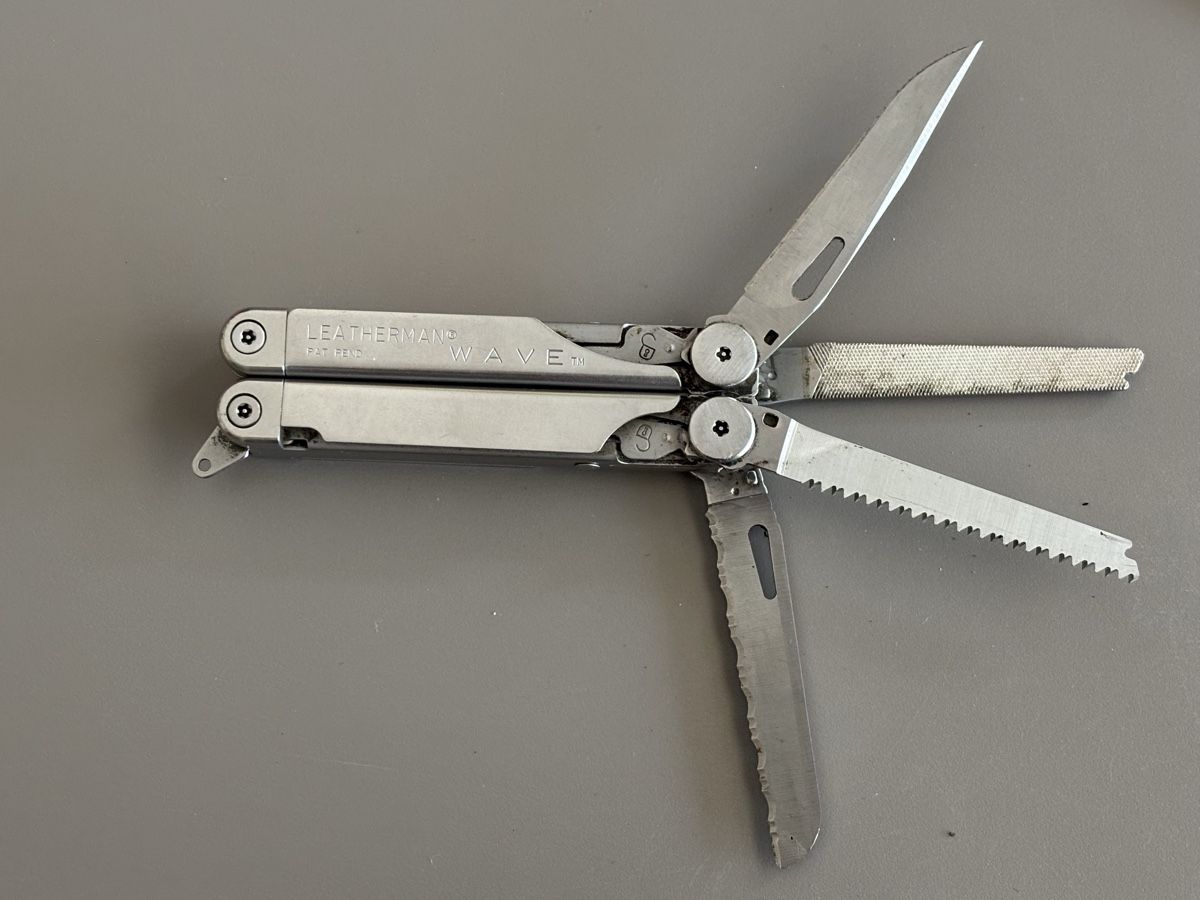 Leatherman Alle Werkzeuge: Outil multifonction Leatherman Wave  – Gebraucht aus Villeneuve VD von Alakazam 4