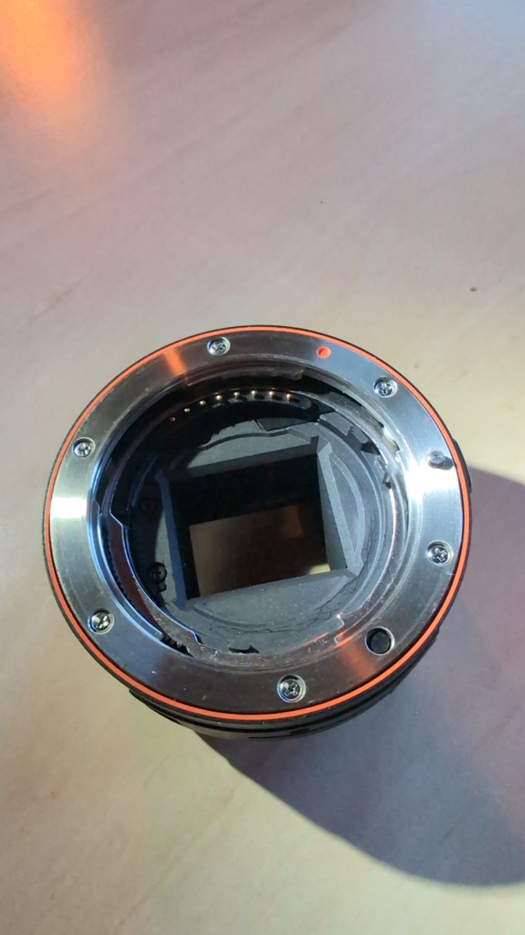 Adattatori foto: Objektivadapter Sony LA-EA1 E-Mount auf Canon EF gebraucht – Usato da Brienz BE venduto da Nullnullsima 1