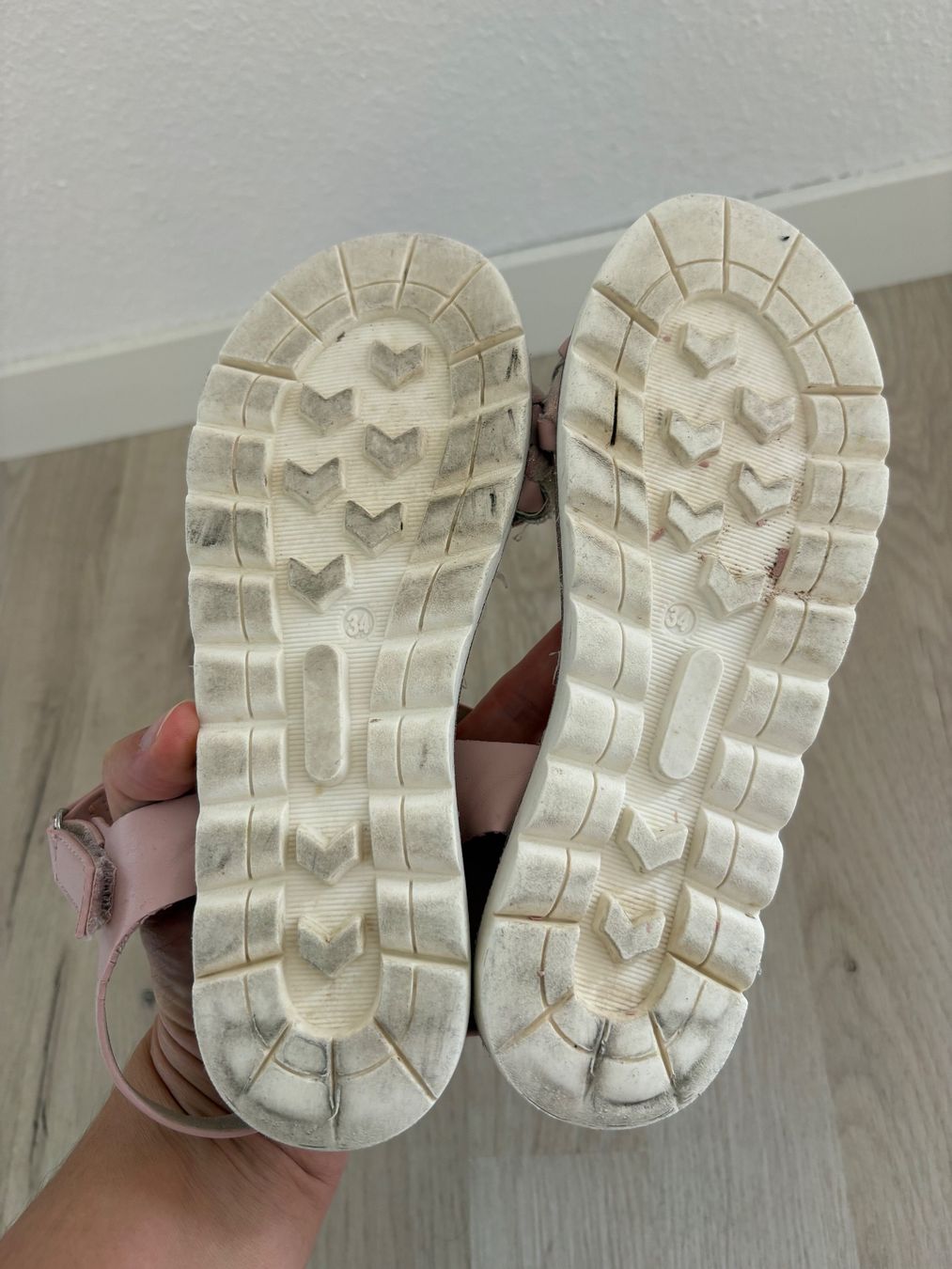 Scarpe per ragazze: Sandalen gr 34 – Usato da Egg b. Zürich venduto da dalanna 3