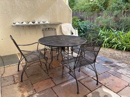 Premium Metall Gartensitzgruppe Ø122cm + NEUE Polster (OVP)