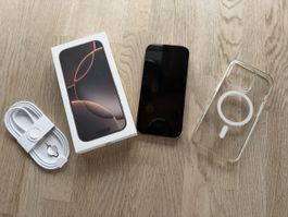 Apple iPhone 14 Pro Gold 256 GB in sehr gutem Zustand