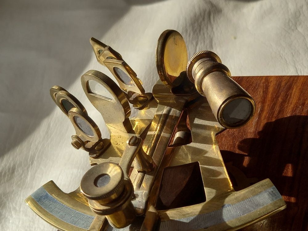 Sextant - Hout, Messing - maritimen Navigationskunst in - Kunst | Designobjecten