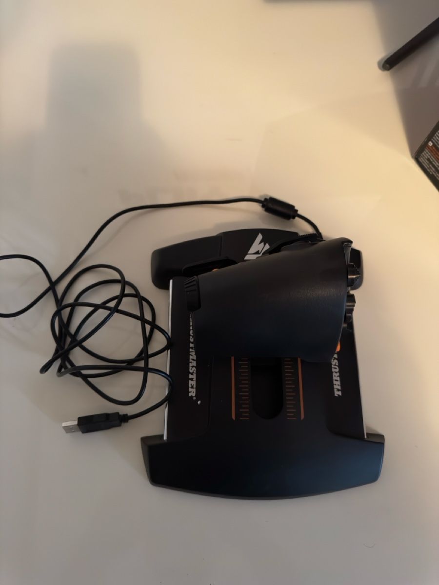 Thrustmaster Controller: Thrustmaster TWCS Throttle Weapon Control System PC – Usato da Uznach venduto da Jan9927 2