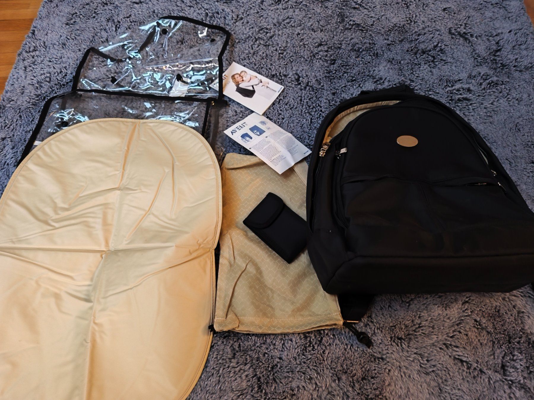 Zaini: Avent Philips Wickelrucksack schwarz/dunkelblau – Usato da Uster venduto da zebralino