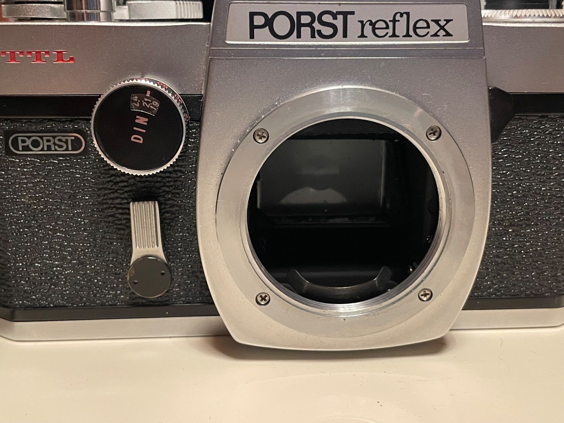 Fotocamera: Portst Reflex TTL Analog Kamera mit case – Usato da Zürich venduto da Arcana_Fail 1