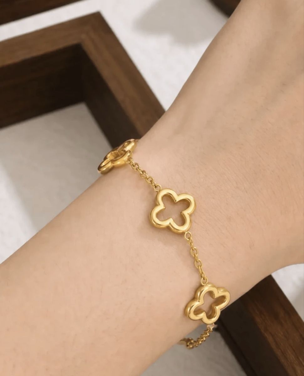Bracelets: Bracelet  – Neuf avec emballage d'origine à Châtel-St-Denis par Montclair_Swiss 1