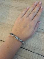 Traumhaftes Armband mit 9 funkelnden Brillanten