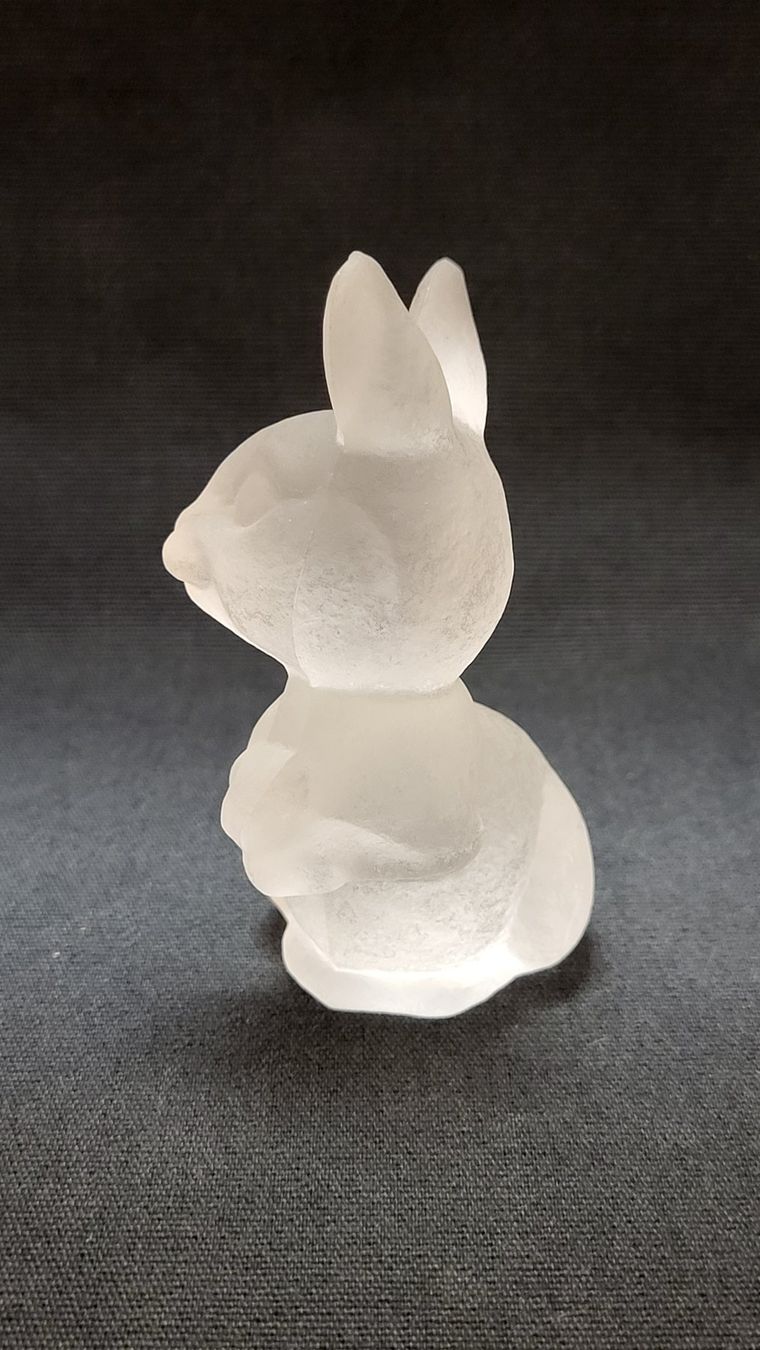 Statuette: GOEBEL-Hase Samtglas Kaninchen – Usato da Basel venduto da spinne02 2