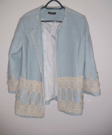 Blazer mit Spitzen + Perlen, Gr. M, Aquablau * SOMA *