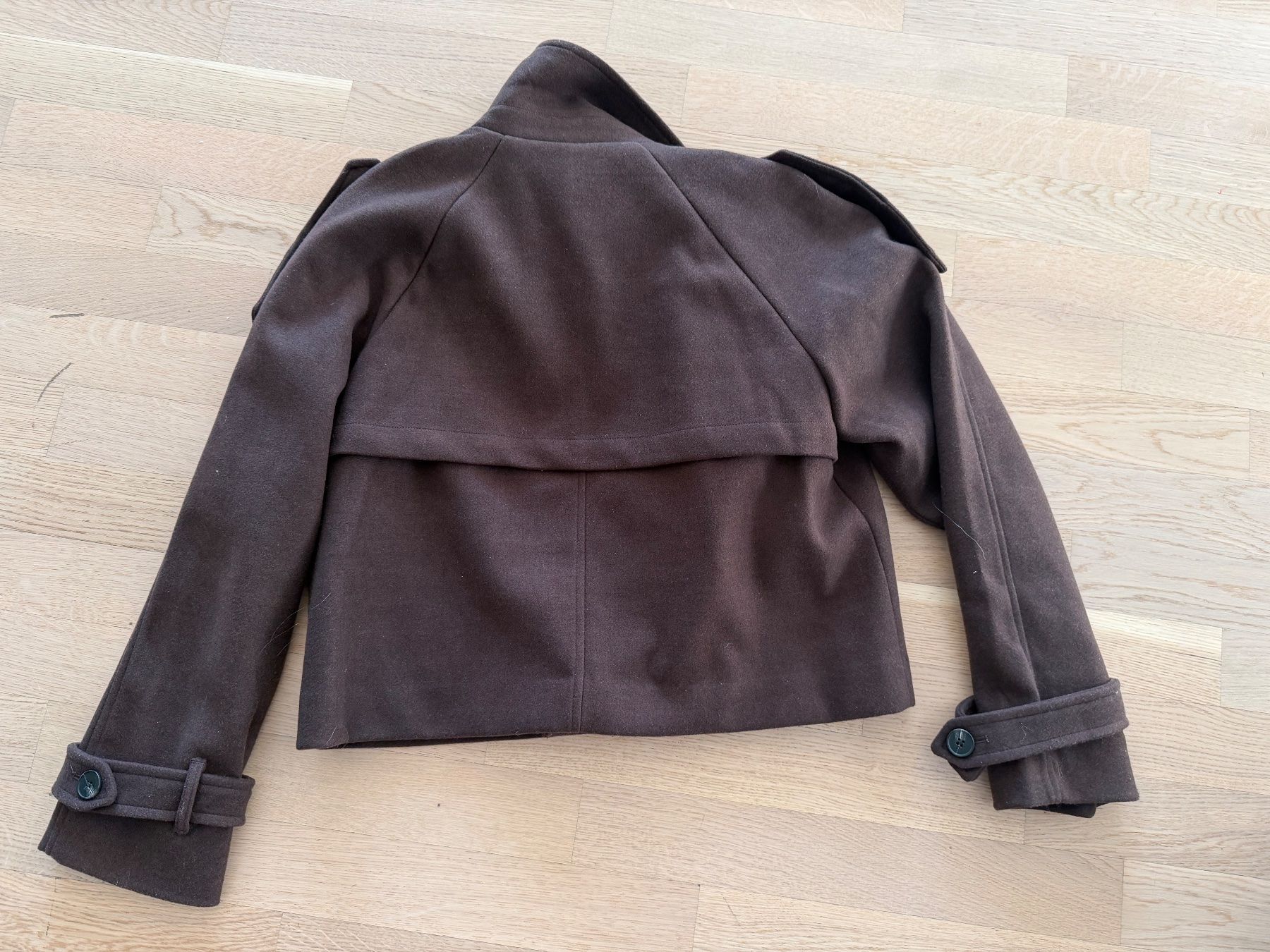 Giacche: Schöne bershka Damenjacke – Usato da Wetzikon ZH venduto da P__tt5 1