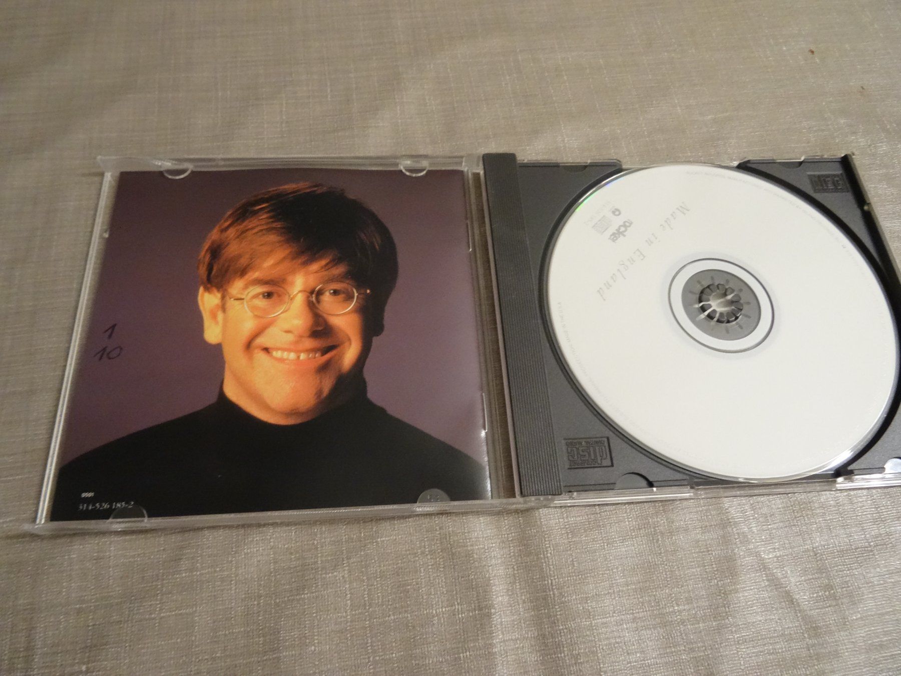 CD: CD Elton John - Made in England – Usato da Olten venduto da Disc-Ausverkauf 1