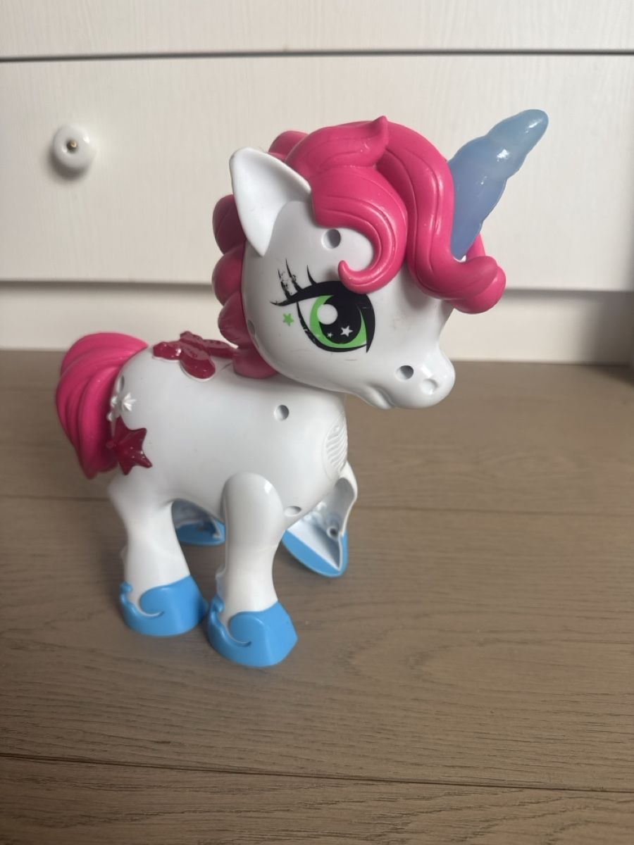 Giocattoli: Licorne interactive pour enfant – Usato da Cartigny venduto da Kaderix 1