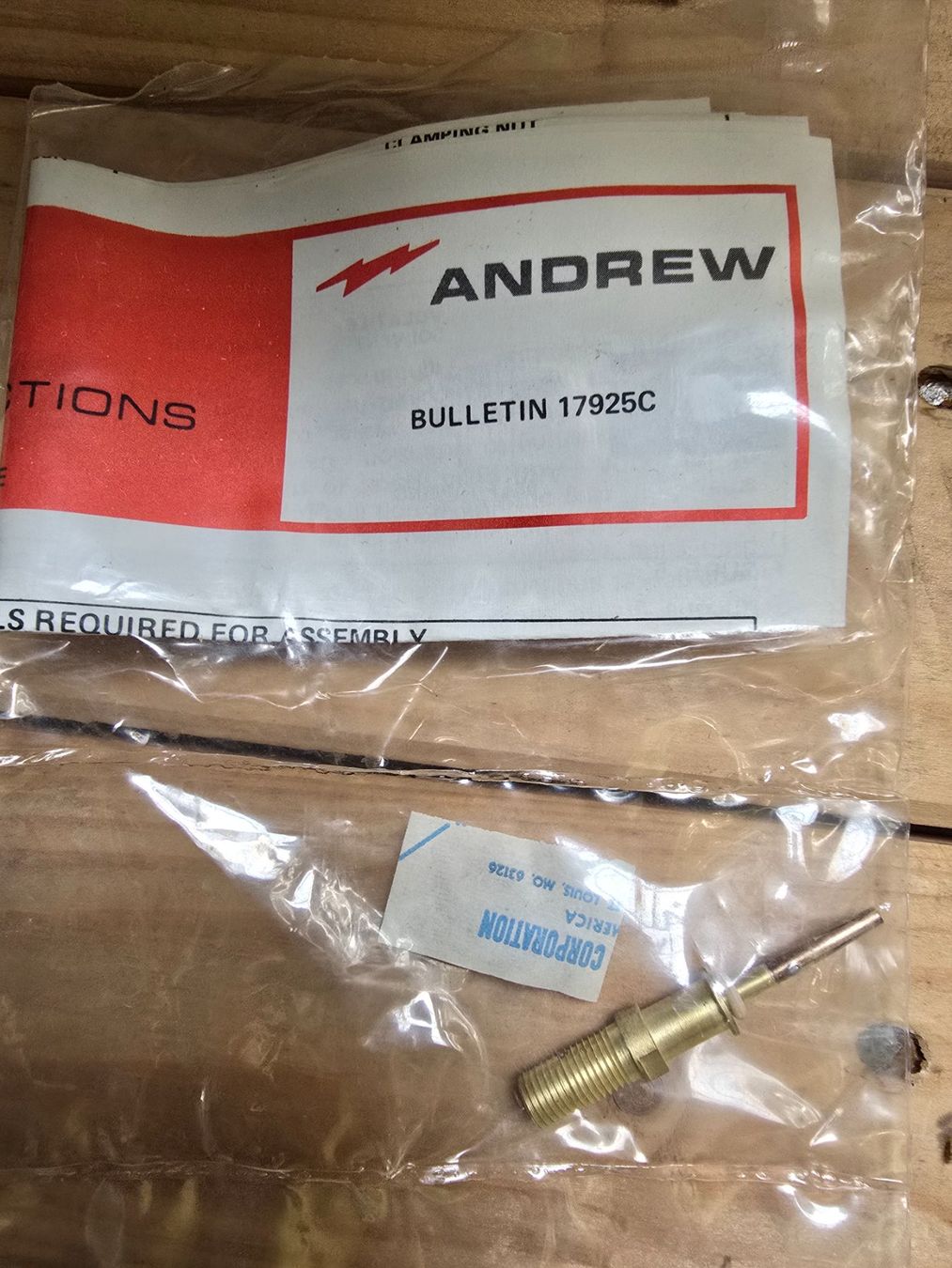 Elektronikbauteile: Andrew Type 74W connector – Neu und originalverpackt aus Lutry von Matteo022 3