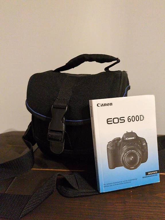 Canon Fotocamera: Spiegelreflexkamera EOS 600D mit viel Zubehör – Usato da Wetzikon ZH venduto da sel_5kny 4