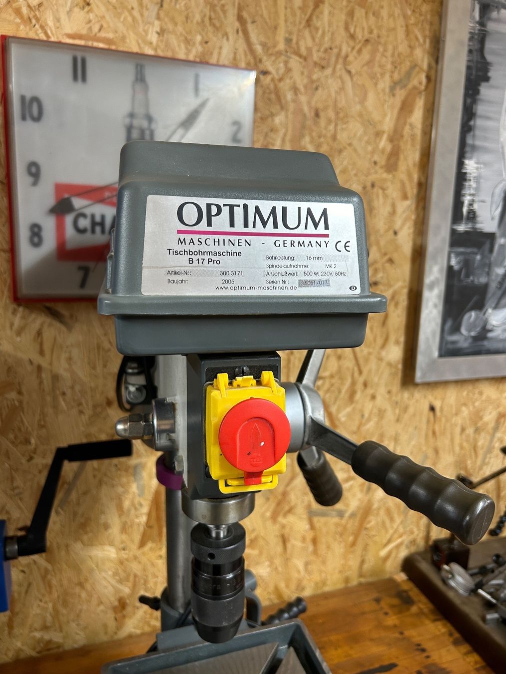 Bohrmaschinen: Optimum B17 Pro Tischbohrmaschine – Gebraucht aus Rothenfluh von  2