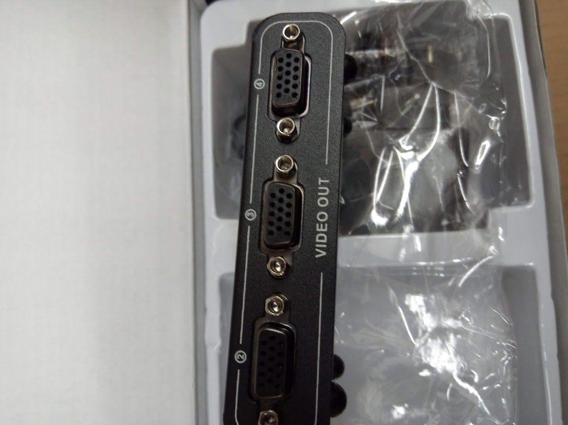 Hubs & Switches: VGA Video Splitter 4port – Neu und originalverpackt aus Ermatingen von rik4rdo 1