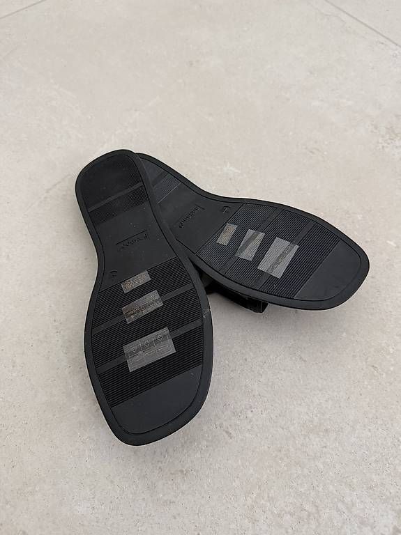 Damenschuhe: Slip On Sandalen Gr.38.5 - NEU – Gebraucht aus Merlischachen von GlamGarb 1