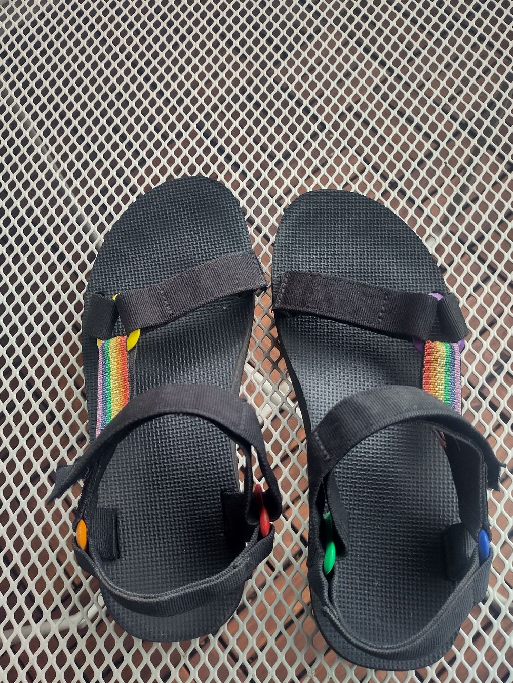 Scarpe da uomo: Teva Sandalen Pride Gr.42 – Usato da BERN venduto da Ihabern 3