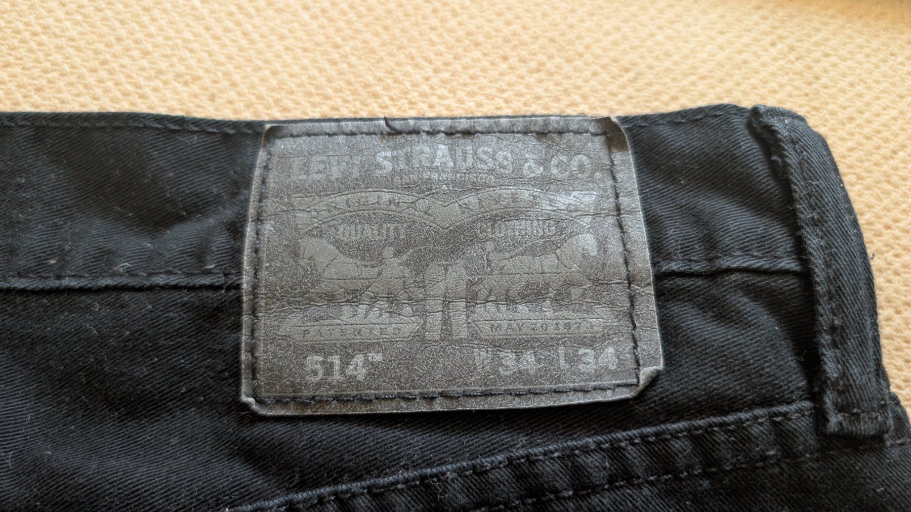 Levi's Jeans: Levi's 514 34/34 – D'occasion à COTTENS VD par Lunaebuyers 1